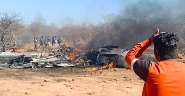 ভারতে একদিনেই তিন প্লেন বিধ্বস্ত