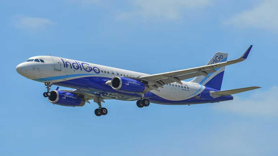 Mumbai-bound IndiGo flight gets bomb threat before landing