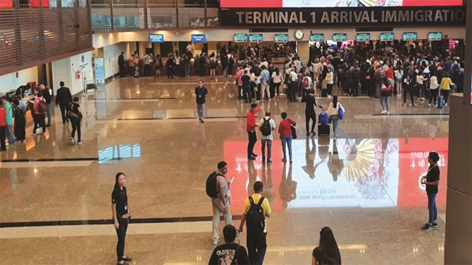 Singapore lifts all Covid-19 border measures