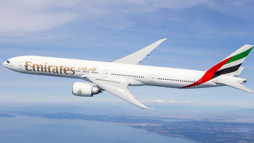 Emirates reshapes its commercial team