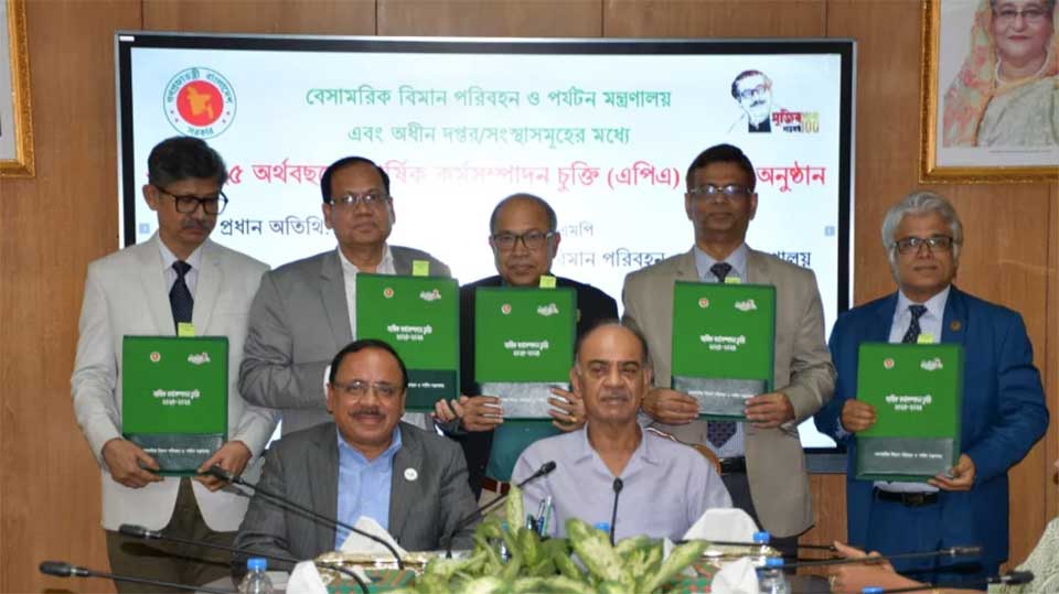 দ্রুত সিদ্ধান্ত নিয়ে দক্ষতার সঙ্গে কাজ শেষ করতে হবে: বিমানমন্ত্রী