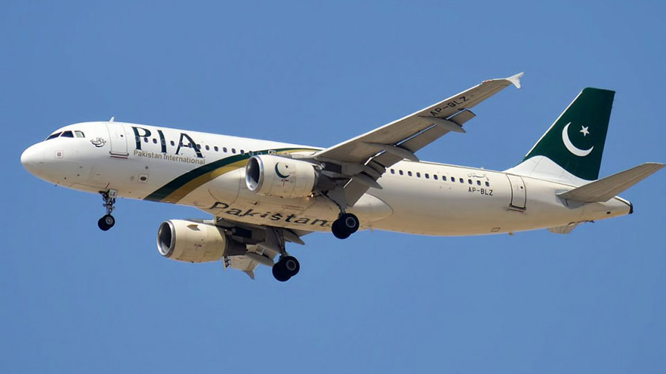 Pakistan to privatise loss-making flag carrier