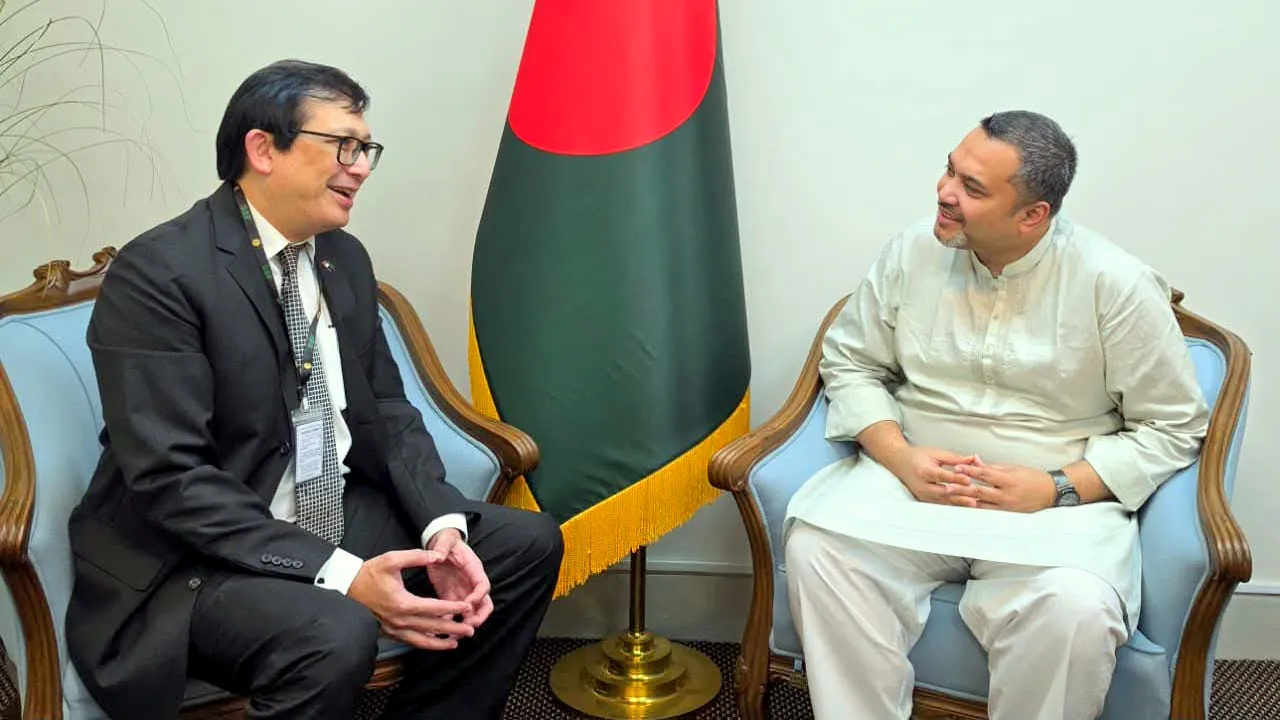 Singapore eyes deeper cooperation with Bangladesh in ports, aviation, logistics