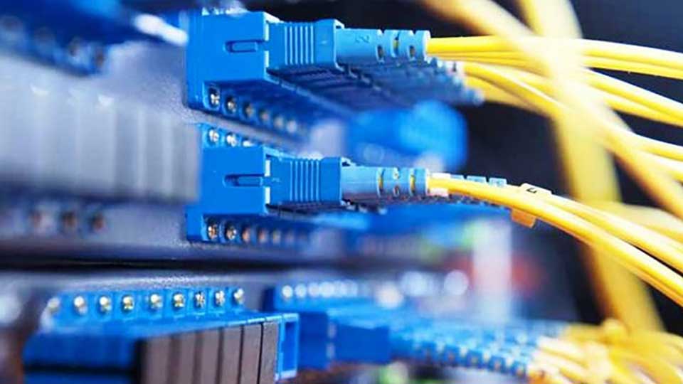 সাবমেরিন কেবলে সরবরাহ বন্ধ, ইন্টারনেট সেবা ব্যাহত