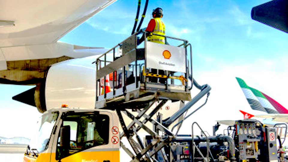 Emirates start flight operations with SAF, from Dubai