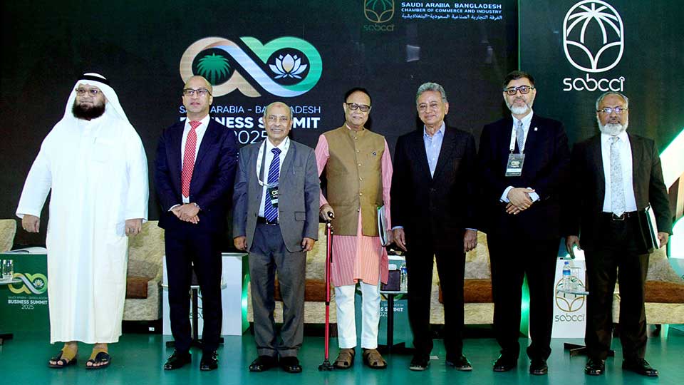 Central Bank Governor urges Saudi’s PIF to invest in Bangladesh