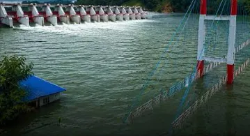 ডুবে গেছে রাঙামাটির ঝুলন্ত সেতু, ভ্রমণে নিষেধাজ্ঞা