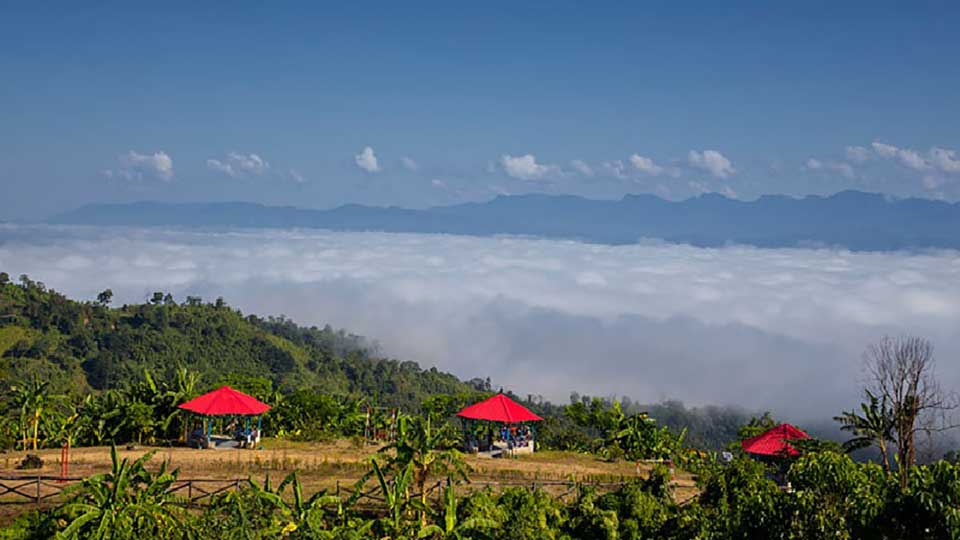 পার্বত্য চট্টগ্রামে রেকর্ডসংখ্যক পর্যটক