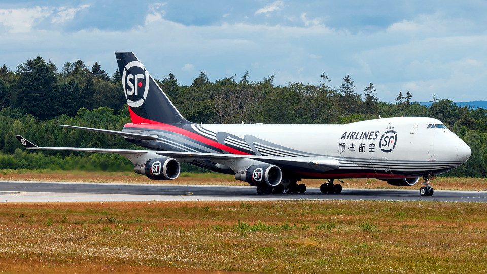 SF Group picks Changi Airport as its first overseas hub