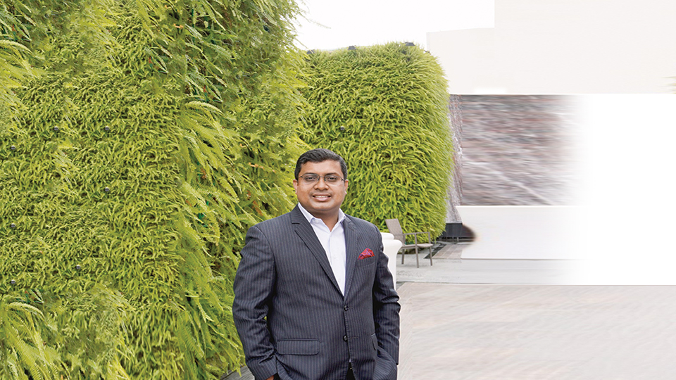 Unique Hotel and Resorts reappoints Shakawath Hossain as CEO