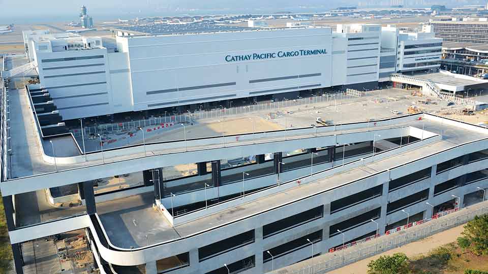 Cathay Cargo Terminal celebrates 10th anniversary with new identity